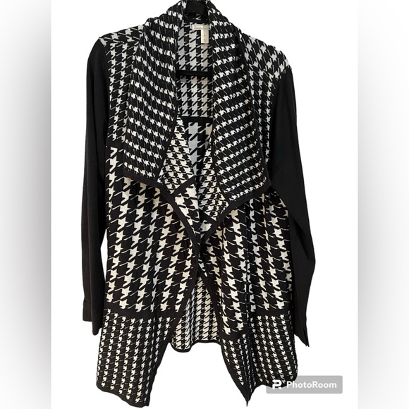 Dana Buchman Black & White Houndstooth Cardigan - Picture 2 of 13